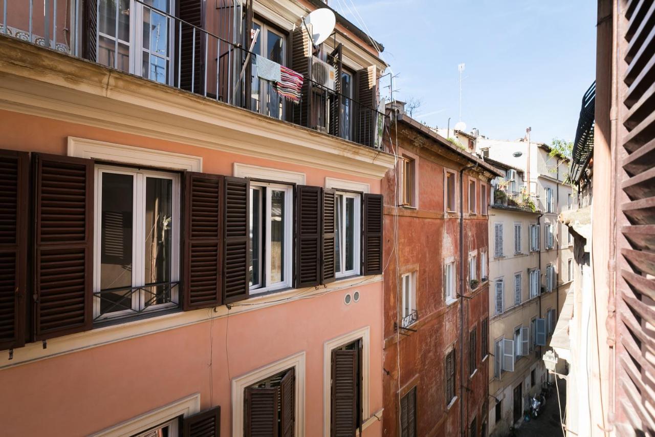 Delle Grotte Apartment Roma Esterno foto