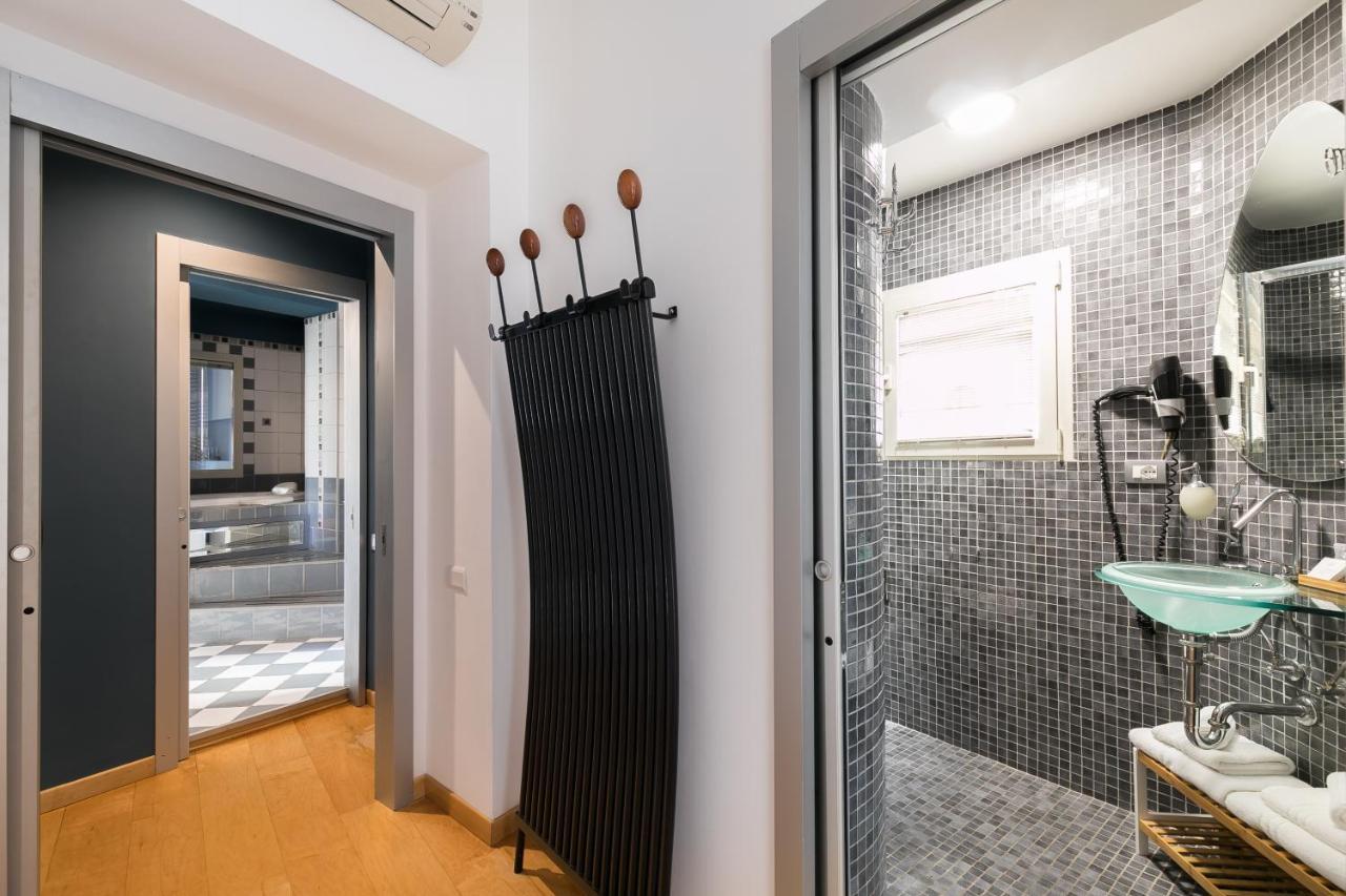 Delle Grotte Apartment Roma Esterno foto